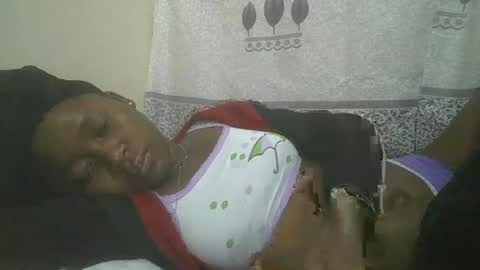 Snapshot of pretty_abella chatting on 02-20-25, 12:19 abella online show from 02-20-25, 12:19