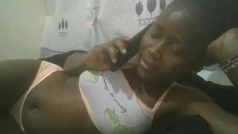 Snapshot of pretty_abella chatting on 02-22-25, 11:13 abella online show from 02-22-25, 11:13