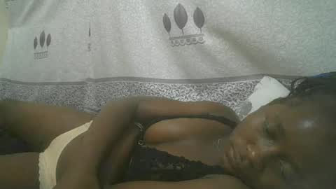 Snapshot of pretty_abella chatting on 03-02-25, 08:40 abella online show from 03-02-25, 08:40