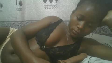 Snapshot of pretty_abella chatting on 03-02-25, 11:42 abella online show from 03-02-25, 11:42