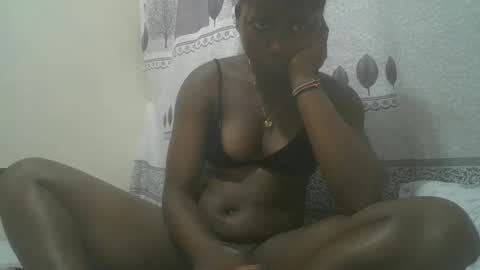 Snapshot of pretty_abella chatting on 03-12-25, 10:59 abella online show from 03-12-25, 10:59