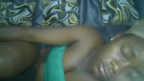 Snapshot of pretty_abella chatting on 09-19-25, 11:05 abella online show from 09-19-25, 11:05