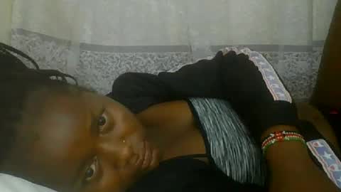 Snapshot of pretty_abella chatting on 10-16-25, 09:16 abella online show from 10-16-25, 09:16