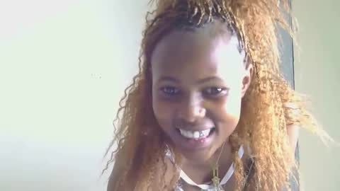 pretty_africanah online show from 05-09-26, 04:23