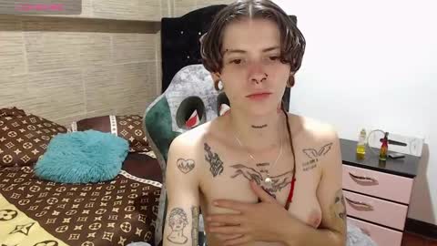 pretty_cristal22 online show from 12-10-24, 11:40