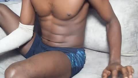 Snapshot of pretty_dollx01 chatting on 06-13-26, 08:12 Pretty dollx01 online show from 06-13-26, 08:12