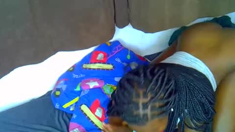 riri online show from 10-17-25, 10:34