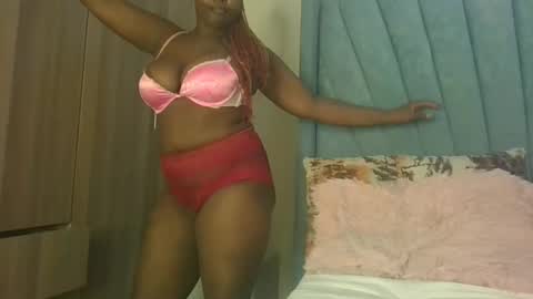 pretty_fel online show from 11-11-25, 03:34