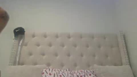 pretty_girl828687 online show from 03-26-26, 05:18
