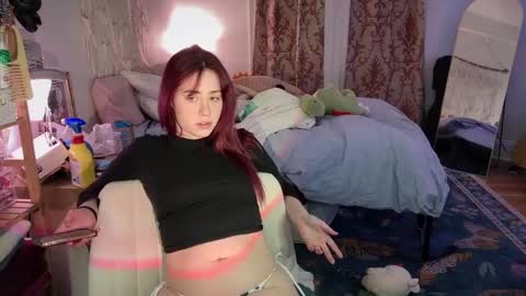 Sophie  online show from 02-18-25, 01:21