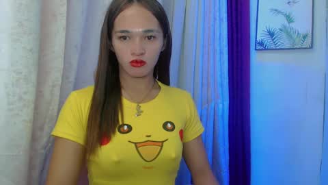 Snapshot of pretty_lady_kitty chatting on 02-14-25, 04:04 pretty_lady_kitty online show from 02-14-25, 04:04