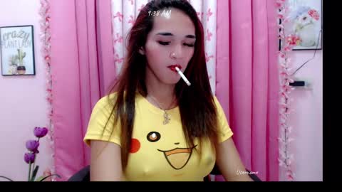 Snapshot of pretty_lady_kitty chatting on 03-11-25, 01:37 pretty_lady_kitty online show from 03-11-25, 01:37