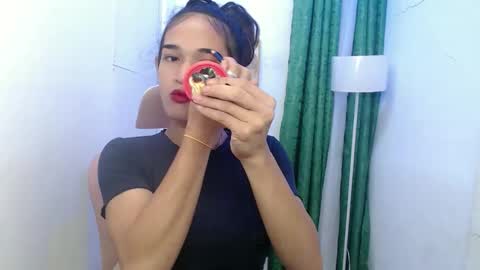 Snapshot of pretty_lady_kitty chatting on 01-19-26, 03:32 pretty_lady_kitty online show from 01-19-26, 03:32