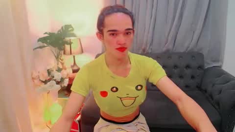 Snapshot of pretty_lady_kitty chatting on 02-10-26, 03:32 pretty_lady_kitty online show from 02-10-26, 03:32