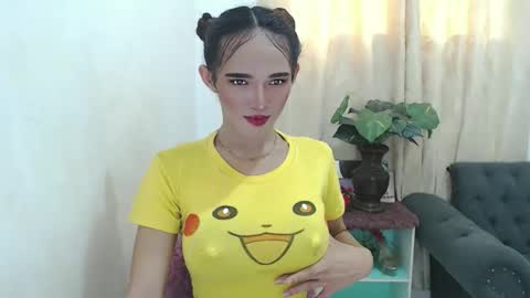 Snapshot of pretty_lady_kitty chatting on 02-22-26, 04:24 pretty_lady_kitty online show from 02-22-26, 04:24