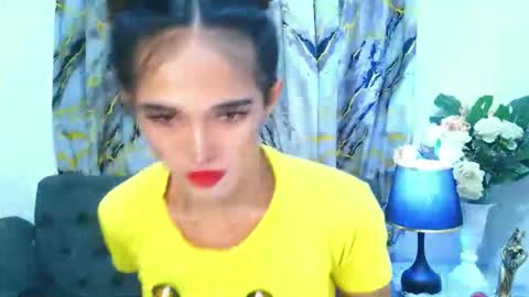 Snapshot of pretty_lady_kitty chatting on 03-13-26, 05:52 pretty_lady_kitty online show from 03-13-26, 05:52