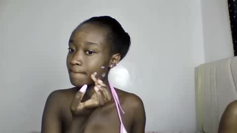 pretty luv1 online show from 04-01-26, 10:16