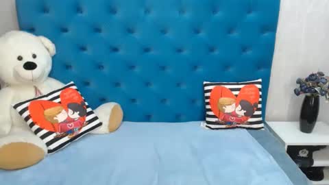 pretty_malika online show from 01-22-25, 08:51