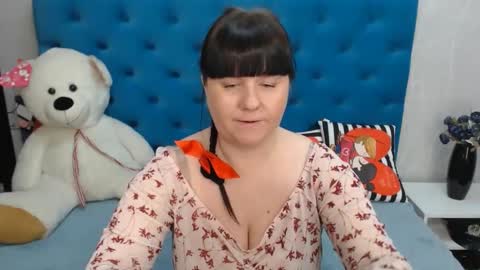 pretty_malika online show from 02-20-25, 12:47