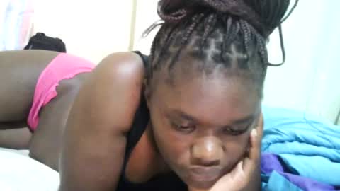 pretty_melan online show from 07-03-26, 06:09