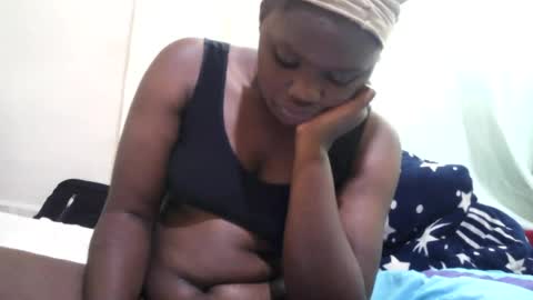 pretty_melan online show from 07-07-26, 11:03