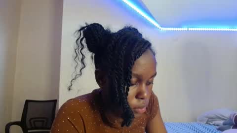 Snapshot of pretty_nyra chatting on 04-24-26, 04:59 Nyra online show from 04-24-26, 04:59