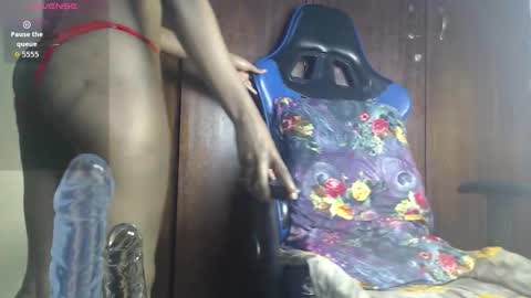 Snapshot of pretty_petite10 chatting on 09-22-25, 07:38 pretty_petite10 online show from 09-22-25, 07:38