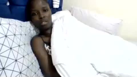 pretty_petite_ebony online show from 06-27-26, 12:22