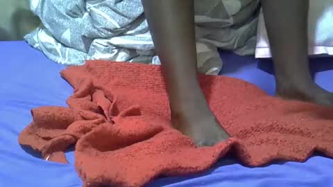 Snapshot of pretty_shalley chatting on 11-17-25, 06:41 pretty_shalley online show from 11-17-25, 06:41