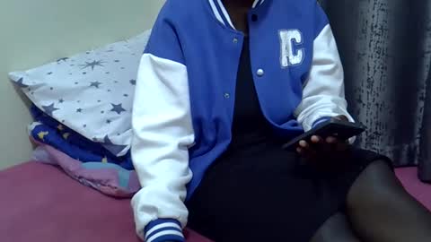 pretty_sheanna online show from 11-02-25, 02:47