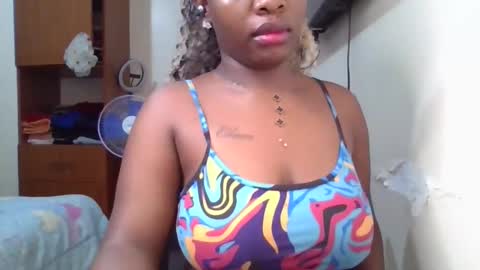 pretty_shila online show from 05-19-26, 01:56
