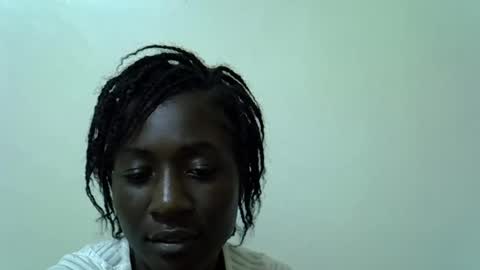 Snapshot of pretty_swirl chatting on 02-11-26, 10:31 Twirl online show from 02-11-26, 10:31