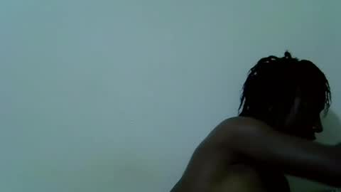 Snapshot of pretty_swirl chatting on 02-15-26, 07:38 Twirl online show from 02-15-26, 07:38