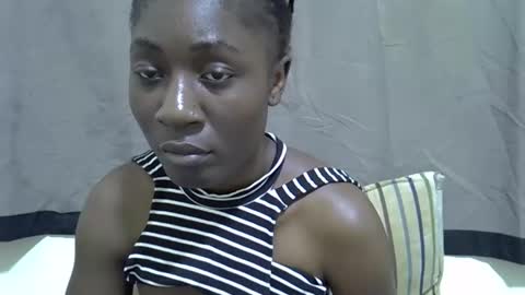 Snapshot of pretty_swirl chatting on 02-26-26, 06:40 Twirl online show from 02-26-26, 06:40