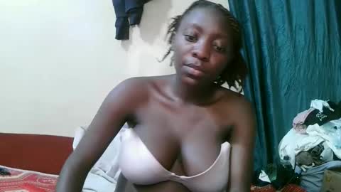 pretty_tiffany1 online show from 12-19-25, 05:42