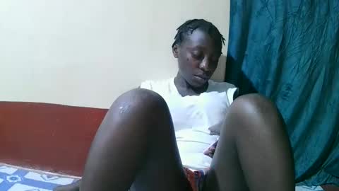 pretty_tiffany1 online show from 02-19-26, 08:10