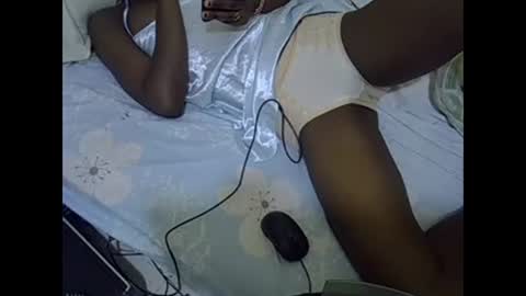 prettyalma online show from 12-20-24, 09:06