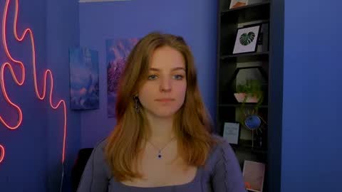 Snapshot of prettyamyy chatting on 06-16-26, 09:23 Ammy online show from 06-16-26, 09:23