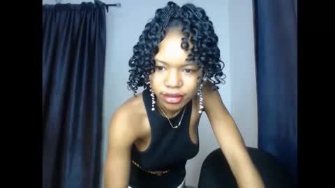 Snapshot of prettybaby6 chatting on 02-27-26, 06:08 helen online show from 02-27-26, 06:08