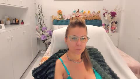 wilma online show from 10-18-25, 09:26