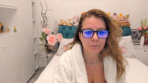 Snapshot of prettyblackeyes chatting on 03-13-26, 07:48 wilma online show from 03-13-26, 07:48