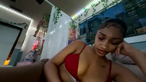 prettyblackgal online show from 12-15-25, 07:34