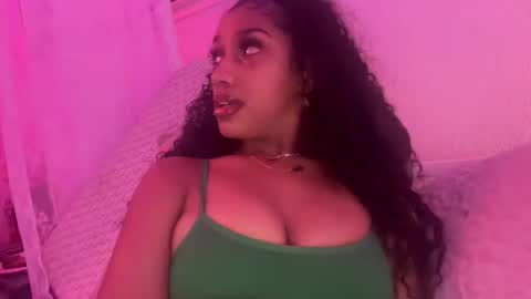 Snapshot of prettyblackgal chatting on 07-18-26, 07:56 prettyblackgal online show from 07-18-26, 07:56