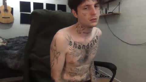 Snapshot of prettyboyszn chatting on 12-10-24, 06:44 pretty boy online show from 12-10-24, 06:44