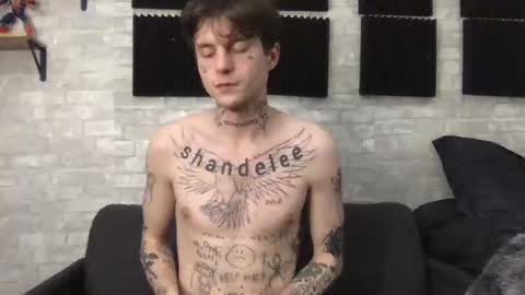 Snapshot of prettyboyszn chatting on 02-01-25, 04:14 pretty boy online show from 02-01-25, 04:14