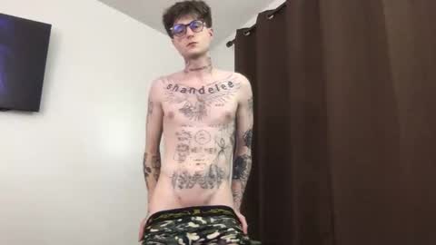 Snapshot of prettyboyszn chatting on 01-07-26, 05:32 pretty boy online show from 01-07-26, 05:32