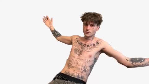 Snapshot of prettyboyszn chatting on 03-08-26, 01:25 pretty boy online show from 03-08-26, 01:25