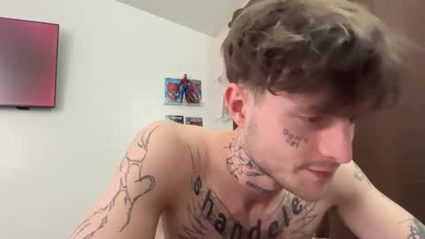 Snapshot of prettyboyszn chatting on 03-10-26, 04:06 pretty boy online show from 03-10-26, 04:06