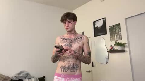 pretty boy online show from 06-08-26, 04:46