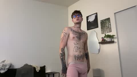pretty boy online show from 06-19-26, 05:23